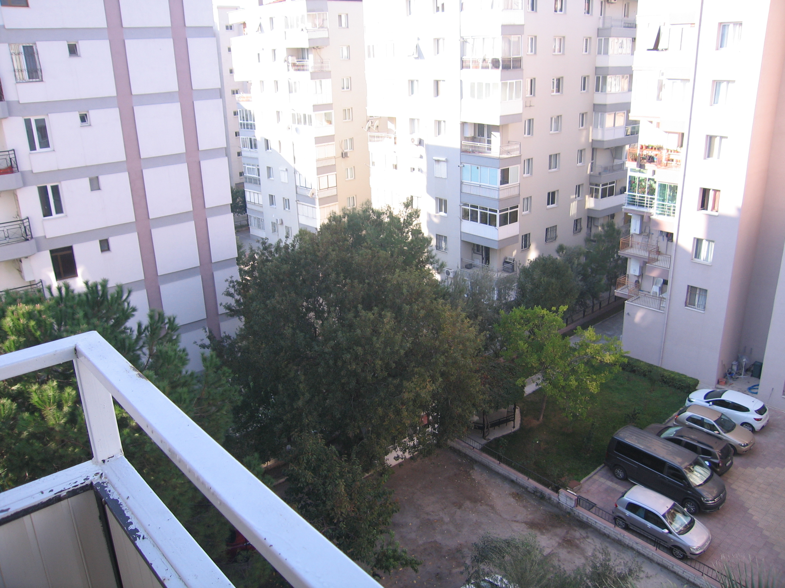 TAŞKENT CAMİ CİVARI KİRALIK DAİRE İzmir Güler Emlak Satılık Kiralık